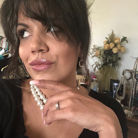 Meet your Posher, Alannah - Picture 5 of 6